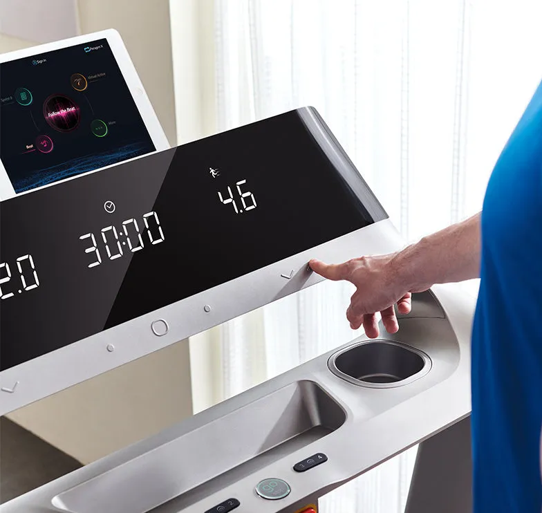 NEW Horizon Paragon X @Zone Treadmill